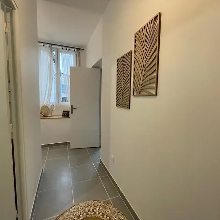 Appartement Le Familial Proche Gare à Sens Extérieur photo